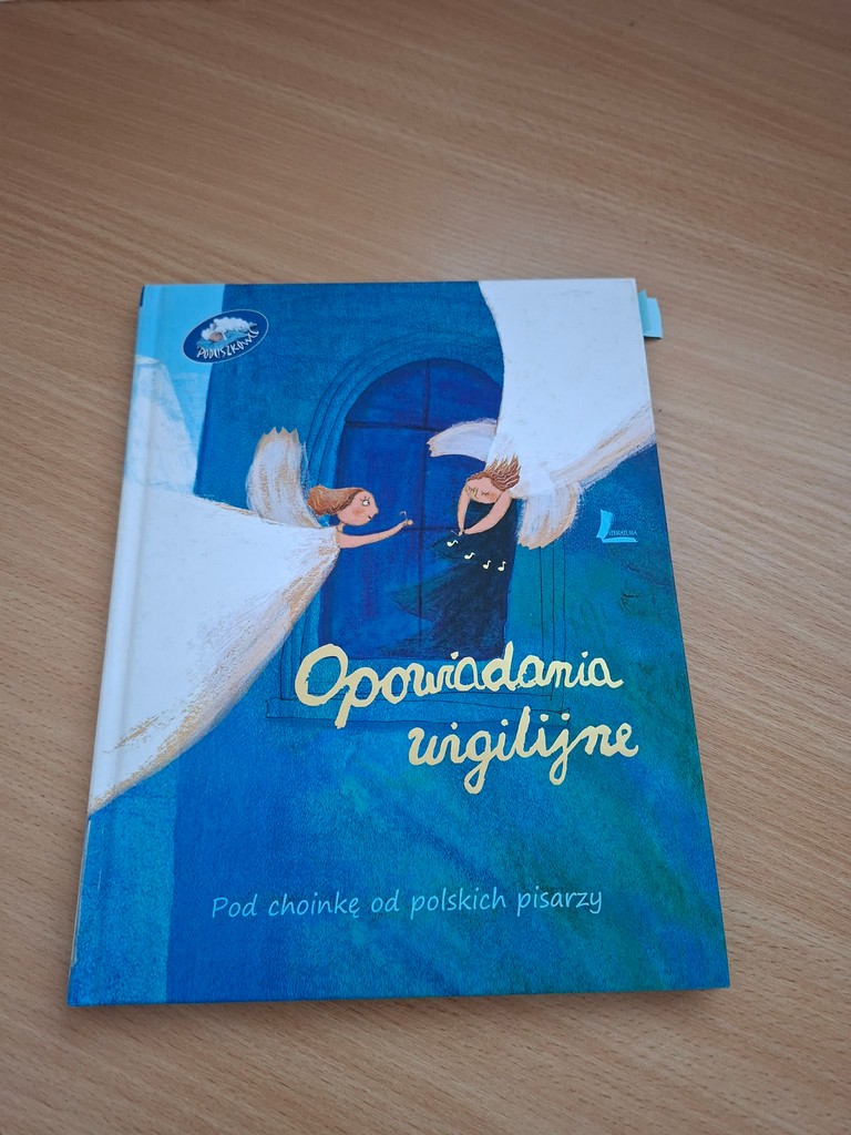 Mikołajkowe czytanie z bibliotekarzem – świąteczne spotkanie z literaturą