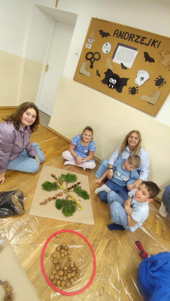Rok Dziecięcej Kreatywności w SOSW w Brzozowie – Pierwsze zadanie projektowe